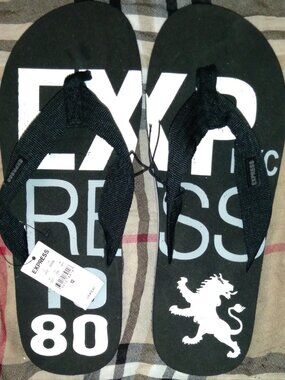 Mens Express Flip Flops, size 12